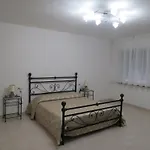 Artisti Rooms Bed & Breakfast 3*