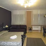 Artisti Rooms Bed & Breakfast