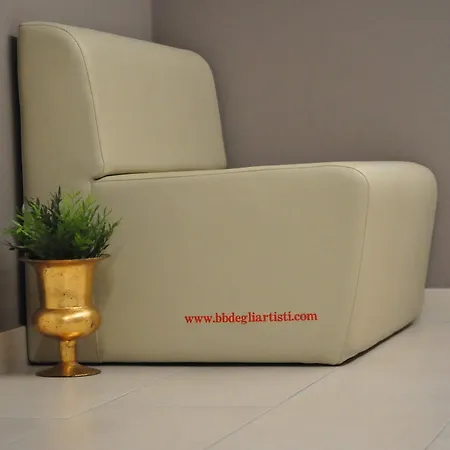 Artisti فندق مبيت وإفطار *