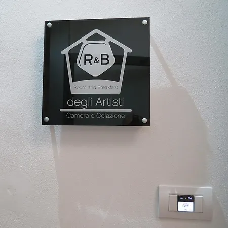 Artisti * رافيننا