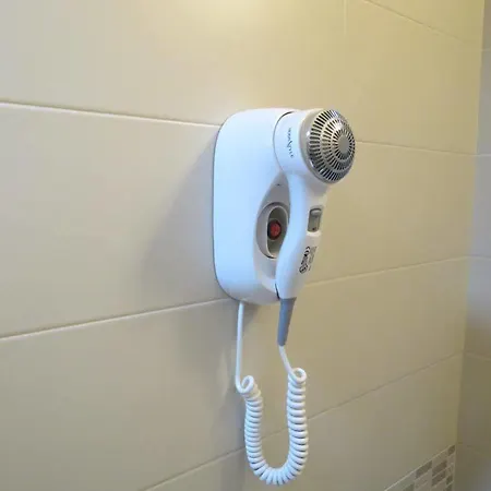 Bed & Breakfast Artisti 3*