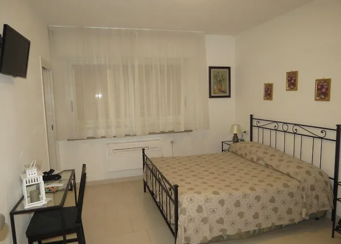 Bed & Breakfast Artisti Rooms 3*