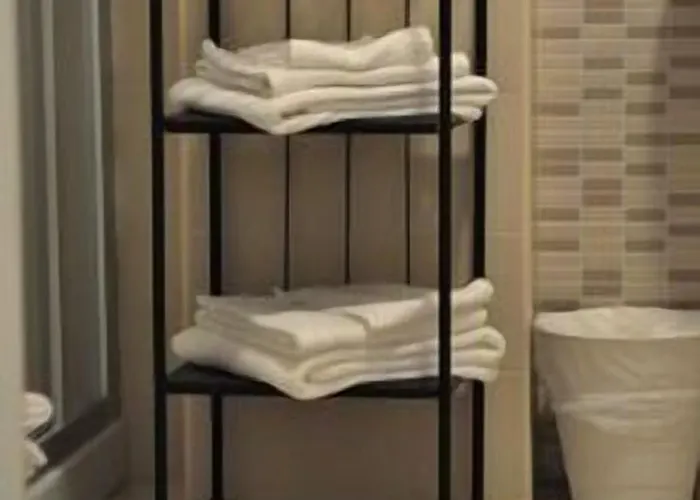 Artisti Rooms Bed & Breakfast