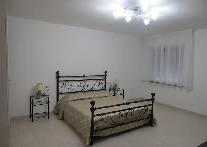 Artisti Rooms Bed & Breakfast 3*